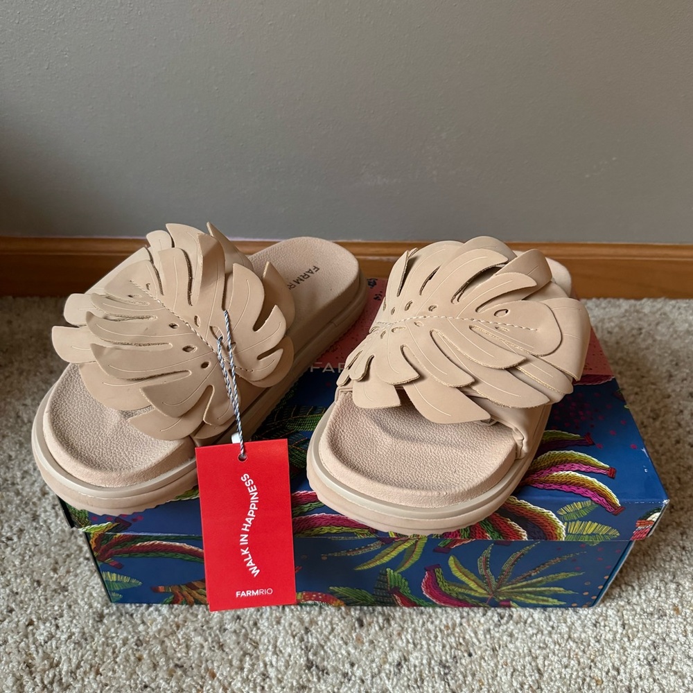 FARM RIO sandals